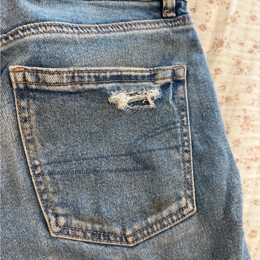 American Eagle Ripped Straight-Leg Blue Jeans - Picture 5 of 8